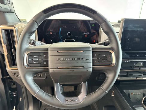 Used 2025 GMC Hummer EV 3X AWD/4WD image 20