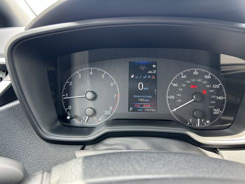 Used 2023 Toyota Corolla SE FWD image 23
