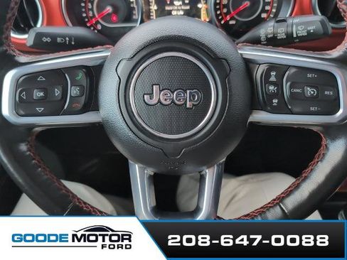 Used 2021 Jeep Wrangler Unlimited Rubicon w/ Dual Top Group image 12