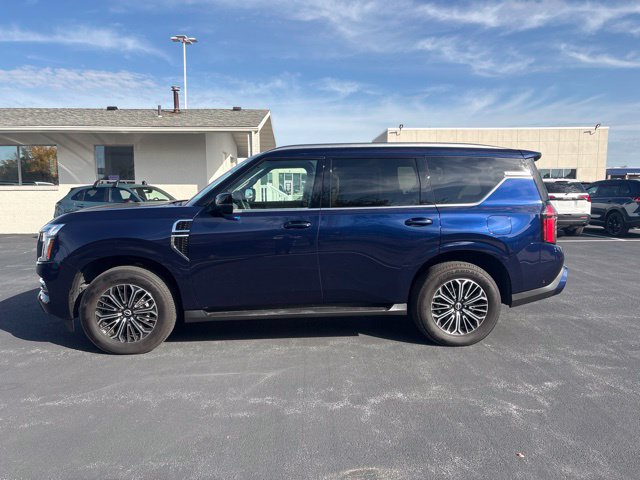 Used 2025 Nissan Armada Platinum AWD/4WD image 4