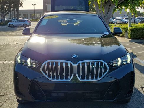 Used 2024 BMW X6 xDrive40i w/ Premium Package AWD/4WD image 4