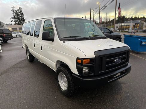 Used 2008 Ford E-350 and Econoline 350 XLT image 10