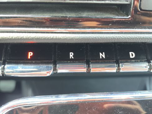 Used 2023 Lincoln Navigator Reserve RWD image 19