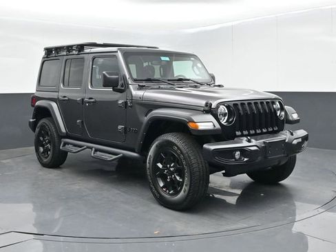 Used 2023 Jeep Wrangler Unlimited Sport AWD/4WD image 2