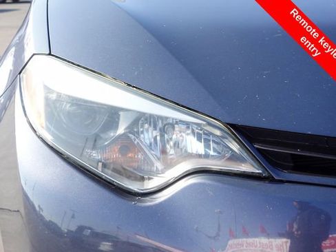 Used 2016 Toyota Corolla LE image 6