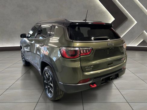 Used 2019 Jeep Compass Trailhawk w/ Cold Weather Group AWD/4WD image 5