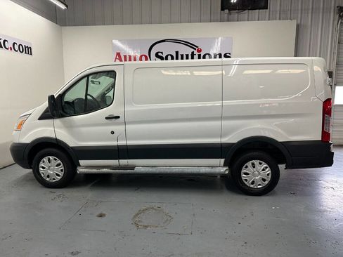 Used 2015 Ford Transit 250 130 Low Roof w/ Exterior Upgrade Package image 8