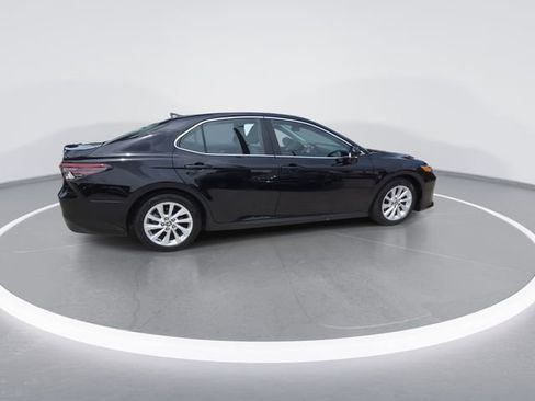 Used 2024 Toyota Camry LE w/ Convenience Package FWD image 8