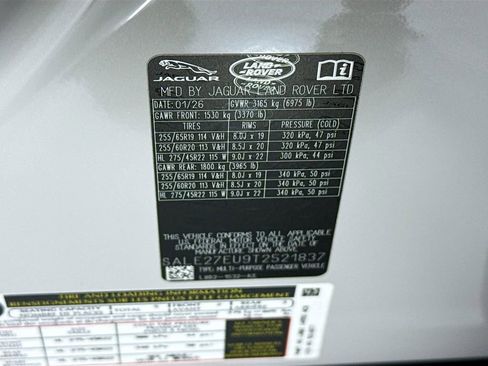 New 2026 Land Rover Defender 110 X-Dynamic SE AWD/4WD image 33