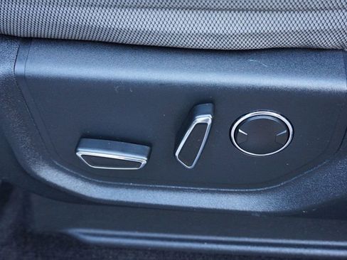 Used 2016 Ford F150 XLT w/ Equipment Group 302A Luxury image 22