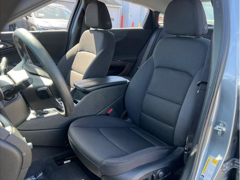 Used 2023 Chevrolet Malibu LT image 8
