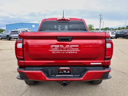 New 2026 GMC Canyon Elevation w/ Convenience Package