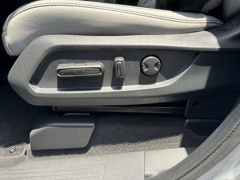 Used 2023 Honda Pilot EX-L image 22