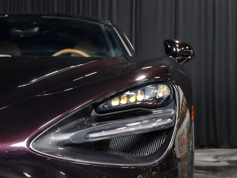 Used 2018 McLaren 720S Luxury image 10