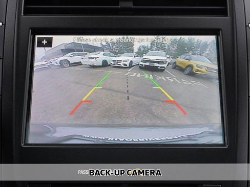 Used 2019 Lincoln MKC Reserve w/ MKC Climate Package image 6