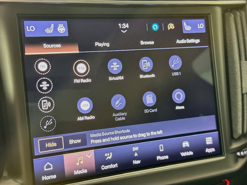 Used 2022 Maserati Levante Trofeo AWD/4WD image 17