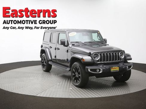 Used 2025 Jeep Wrangler Unlimited Sahara image 49