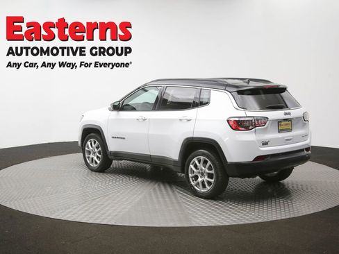 Used 2025 Jeep Compass Limited AWD/4WD image 63