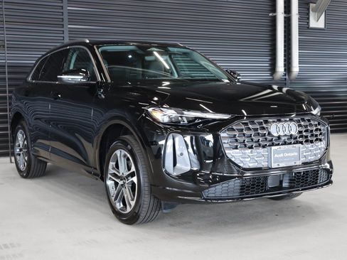 New 2026 Audi Q5 Premium AWD/4WD image 13