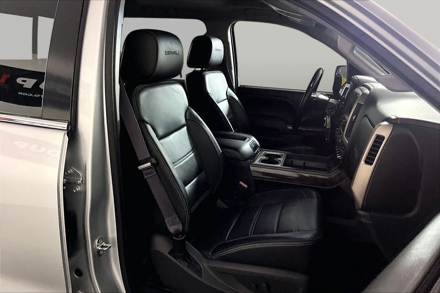 Used 2014 GMC Sierra 1500 Denali RWD image 9