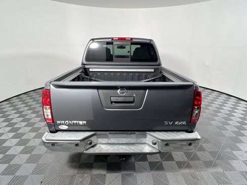 Used 2021 Nissan Frontier SV AWD/4WD image 4