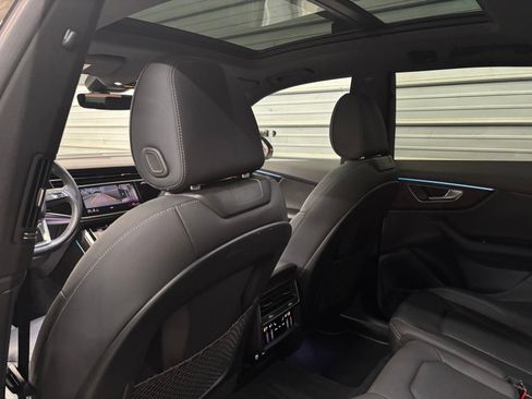 Used 2021 Audi Q8 Premium Plus w/ Premium Plus Package AWD/4WD image 25