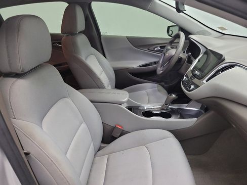 Used 2020 Chevrolet Malibu LT FWD image 21