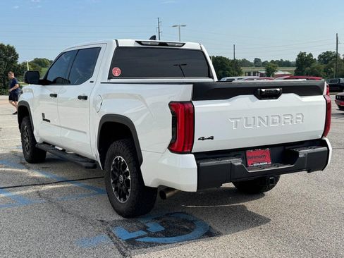 Used 2022 Toyota Tundra SR5 AWD/4WD image 8