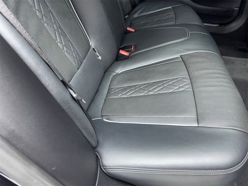 Used 2021 BMW 740i 740i M SPORT,NAV,CAM,PANO,CLMT w/ M Sport Package image 52