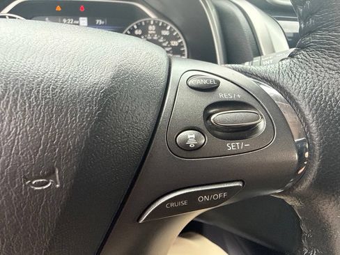 Used 2023 Nissan Murano SL w/ SL Moonroof Package AWD/4WD image 17