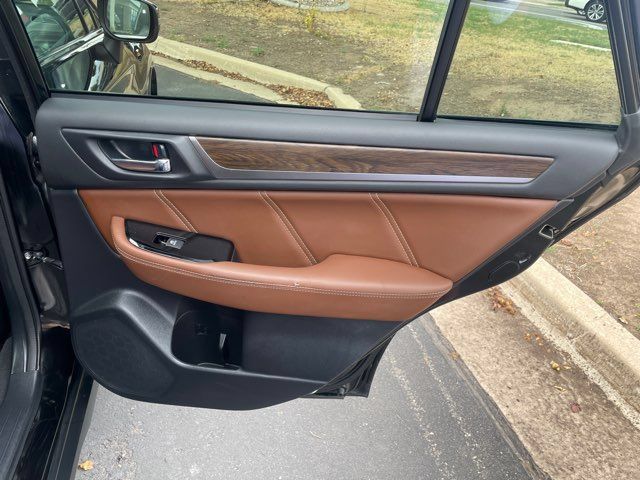Used 2019 Subaru Outback 3.6R Touring AWD/4WD image 20