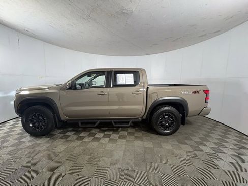 Used 2023 Nissan Frontier PRO-4X w/ Pro-4X Premium Package image 2