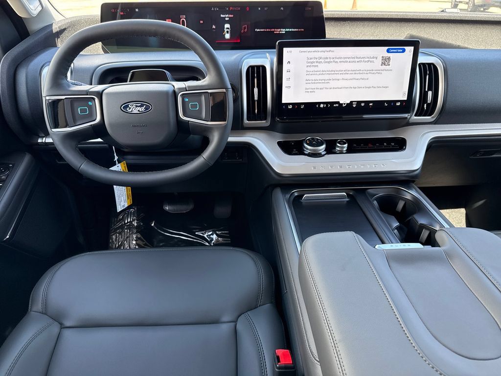 New 2026 Ford Expedition Max Active RWD image 5