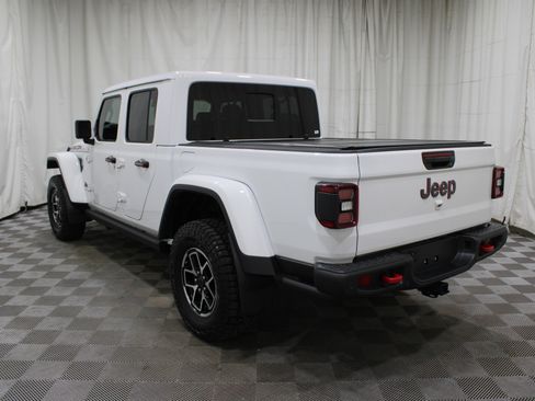Used 2025 Jeep Gladiator Rubicon image 35
