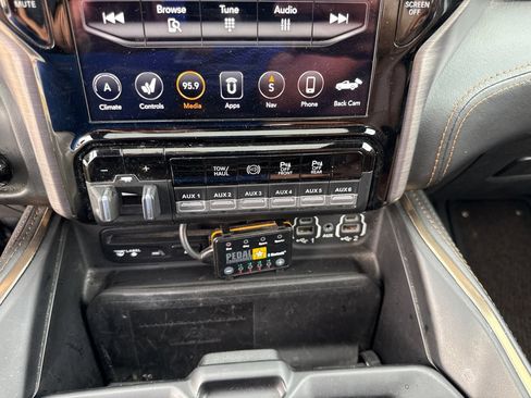 Used 2019 RAM 2500 Limited AWD/4WD image 25