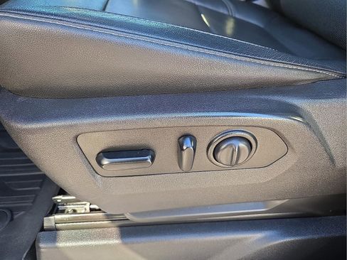 Used 2019 GMC Sierra 1500 SLT w/ SLT Premium Plus Package image 14