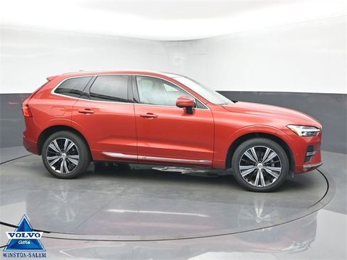Used 2023 Volvo XC60 B5 Ultimate image 1