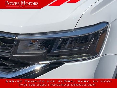 Used 2022 Volkswagen Taos S image 10