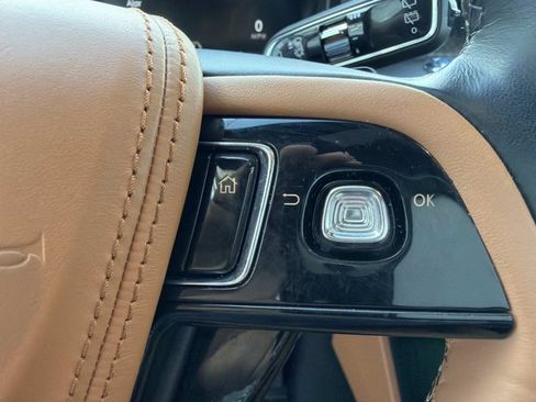Used 2023 Lincoln Aviator Black Label AWD/4WD image 29