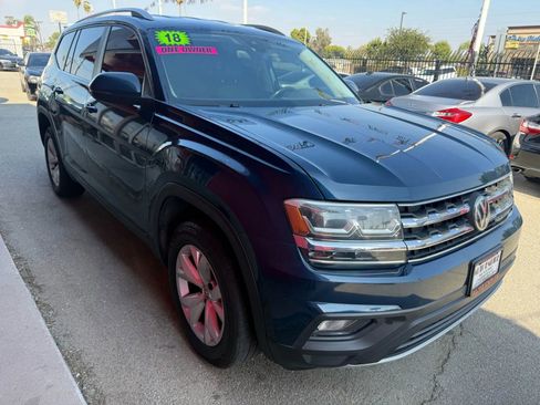 Used 2018 Volkswagen Atlas SE image 4
