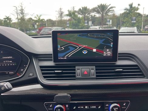 Used 2020 Audi SQ5 Premium Plus w/ Premium Plus Package image 42