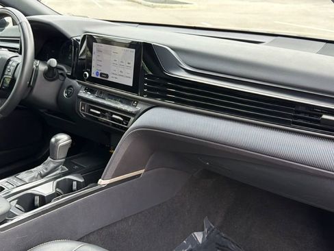 Certified 2025 Toyota Camry SE image 41