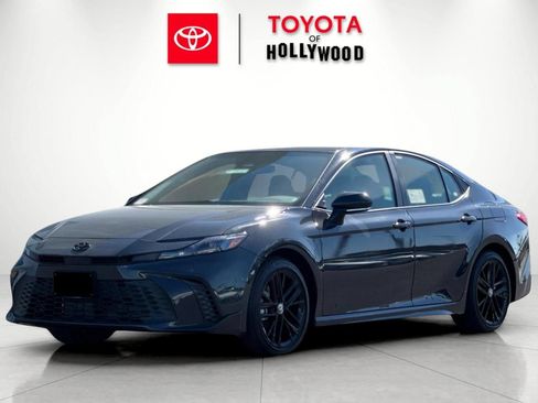New 2026 Toyota Camry SE w/ Multimedia Upgrade Package FWD image 7