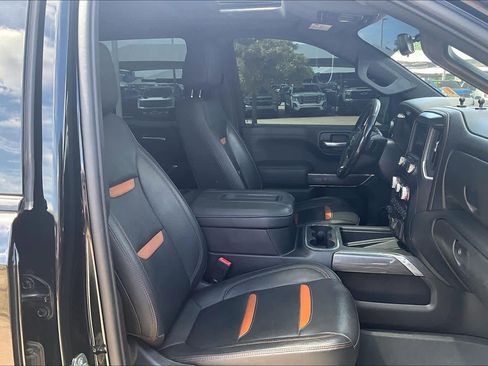 Used 2019 GMC Sierra 1500 AT4 w/ AT4 Carbonpro Edition AWD/4WD image 8