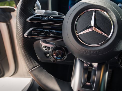 Used 2023 Mercedes-Benz SL 55 AMG 4MATIC image 20