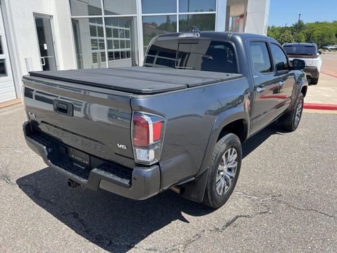 Used 2023 Toyota Tacoma Limited AWD/4WD image 12