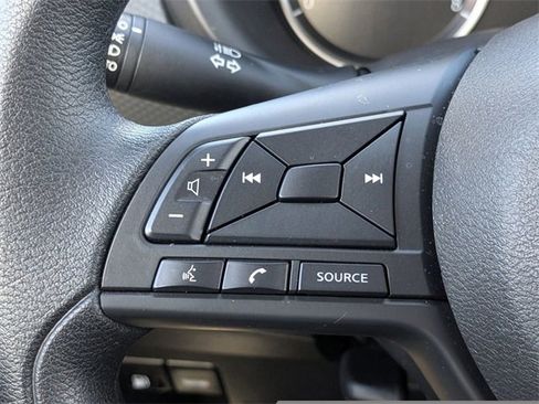 Used 2024 Nissan Kicks S image 30