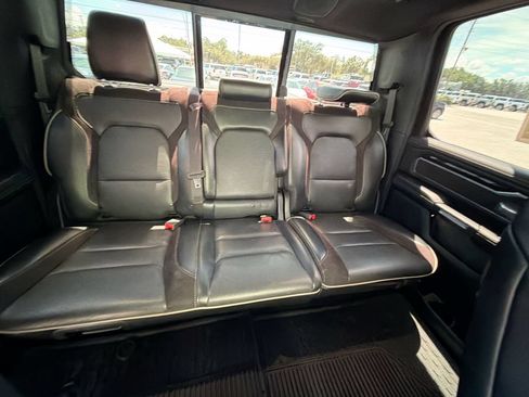 Used 2019 RAM 1500 Laramie w/ Sport Appearance Package AWD/4WD image 16