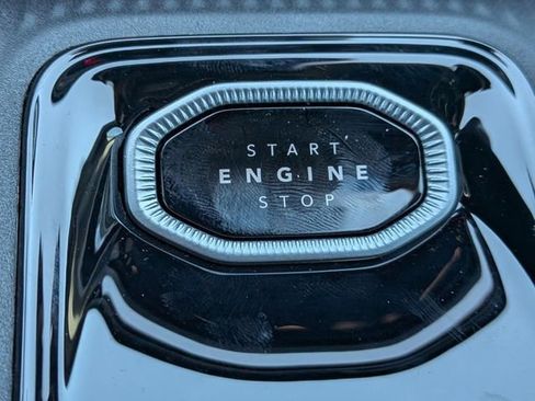New 2026 Jeep Cherokee Limited AWD/4WD image 29