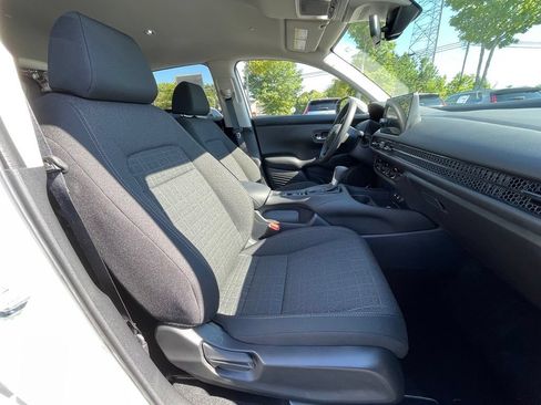 Used 2026 Honda HR-V LX image 32
